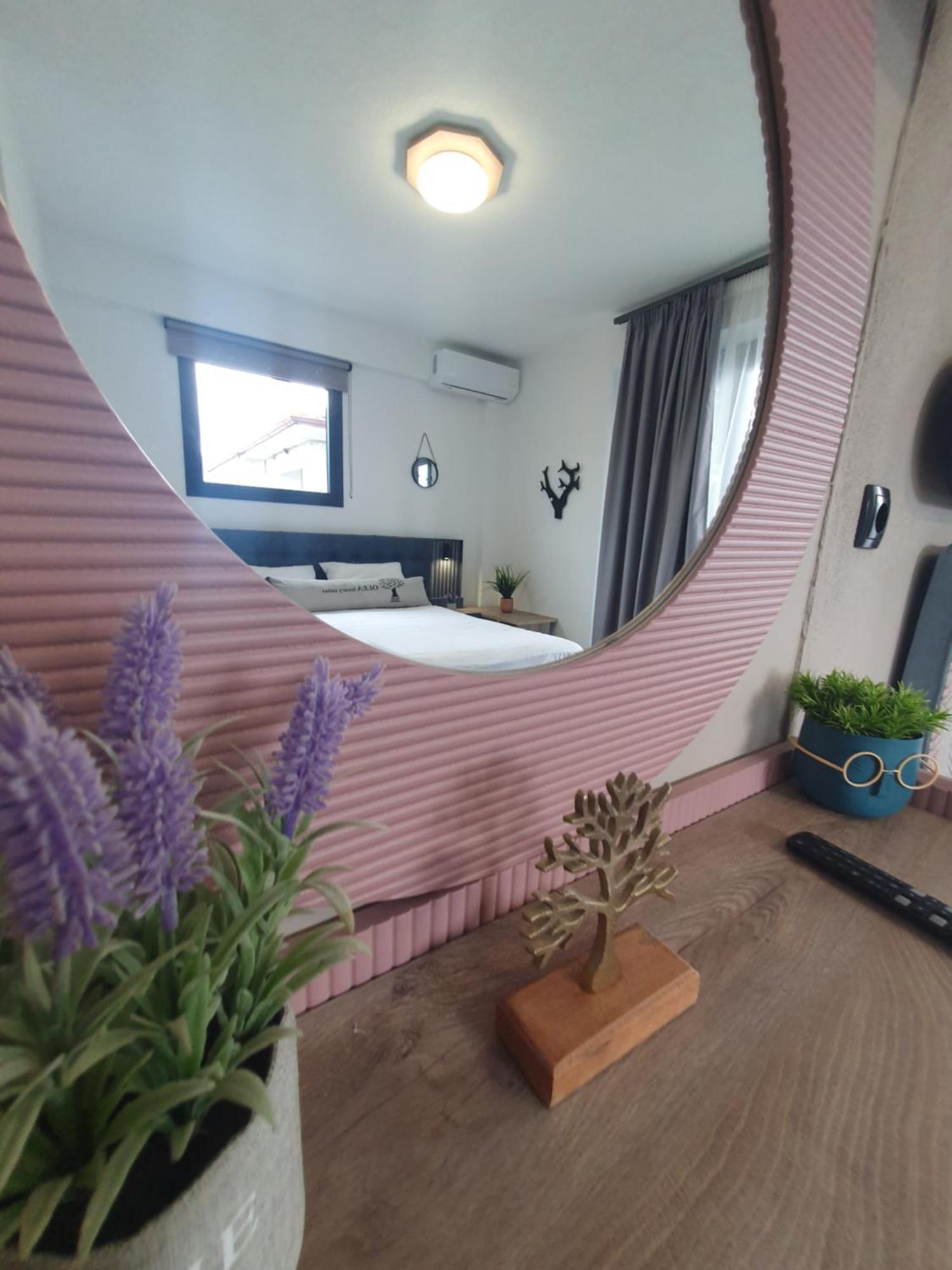 Olea Luxury Suites อัสโปรวาลตา ภายนอก รูปภาพ