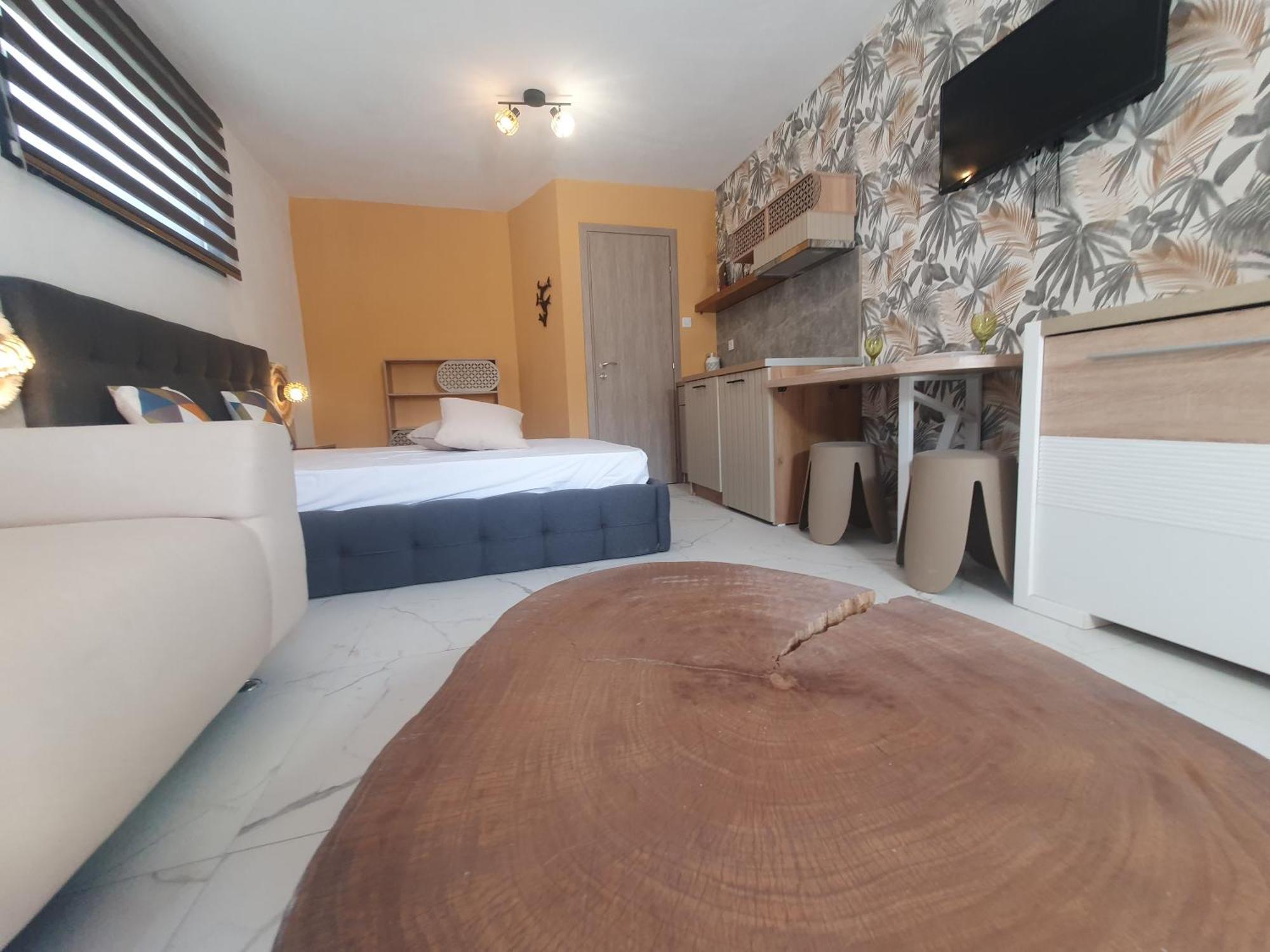Olea Luxury Suites อัสโปรวาลตา ภายนอก รูปภาพ