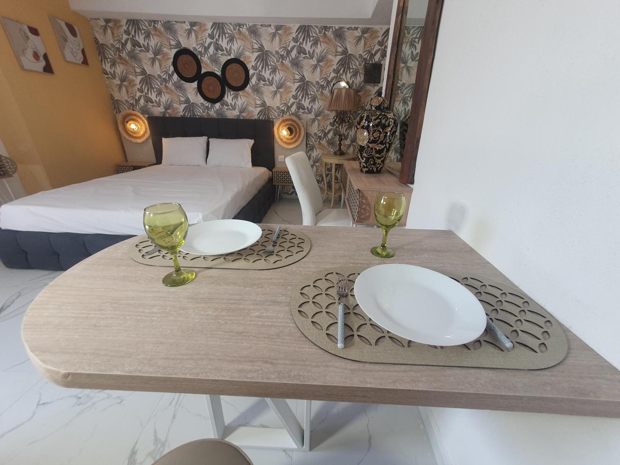 Olea Luxury Suites อัสโปรวาลตา ภายนอก รูปภาพ
